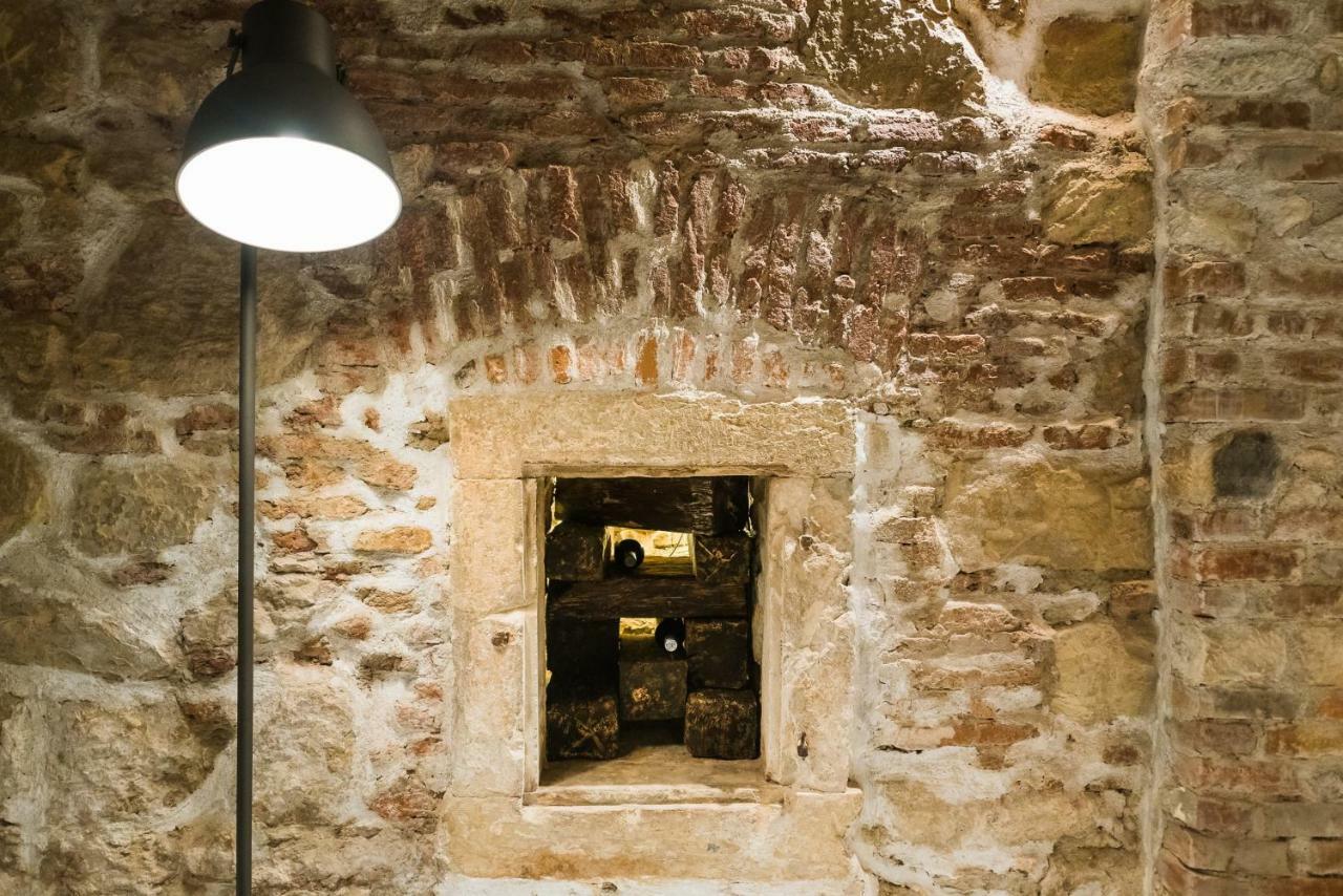 Old Central Apartment Κλουζ-Ναπόκα Εξωτερικό φωτογραφία