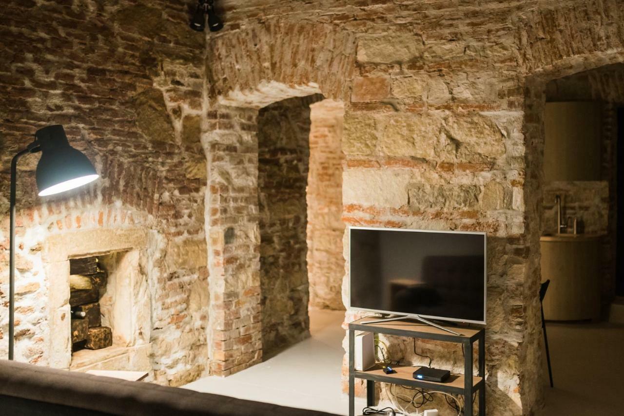 Old Central Apartment Κλουζ-Ναπόκα Εξωτερικό φωτογραφία