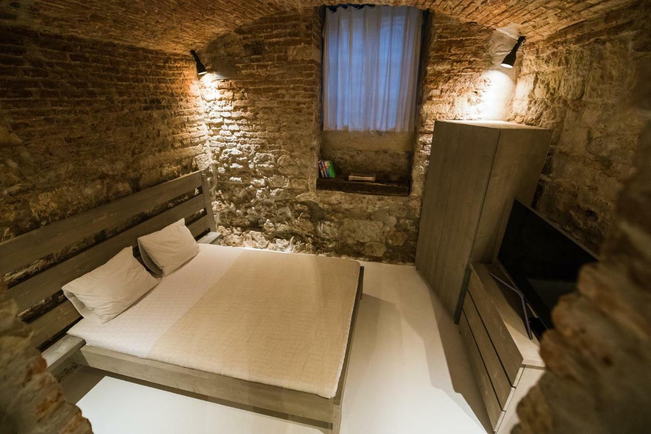 Old Central Apartment Κλουζ-Ναπόκα Εξωτερικό φωτογραφία