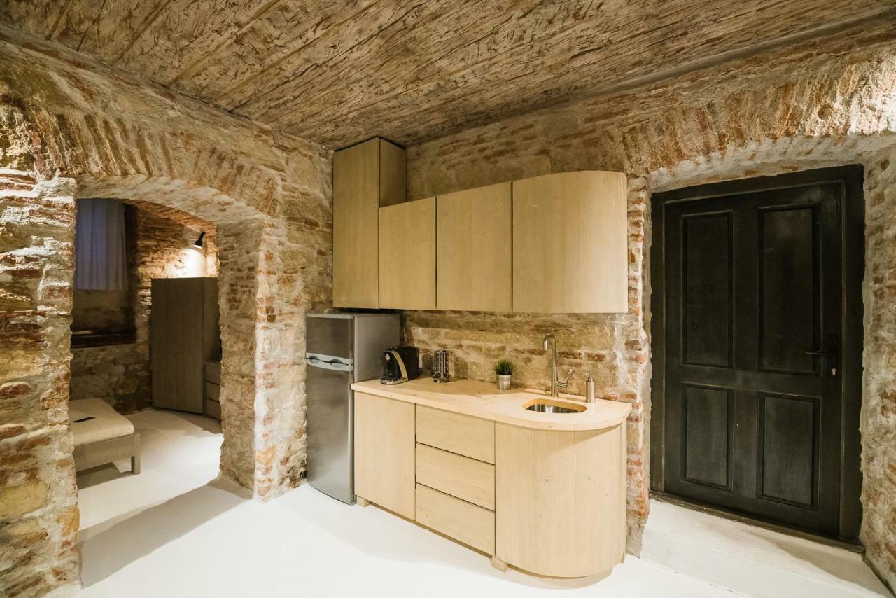 Old Central Apartment Κλουζ-Ναπόκα Εξωτερικό φωτογραφία